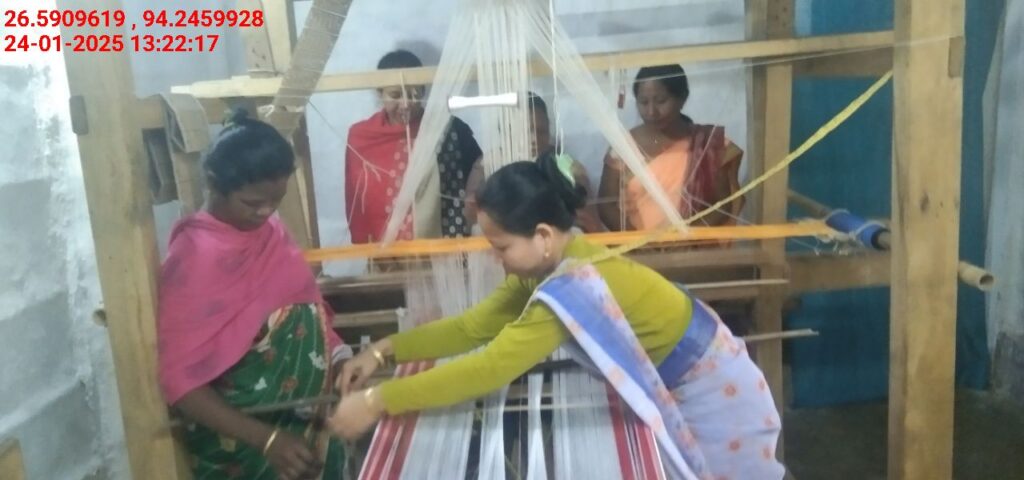 Jacquard Handloom Weaver training at IIE Incubation Centre, Jorhat, batch 25141, 24-01-2025