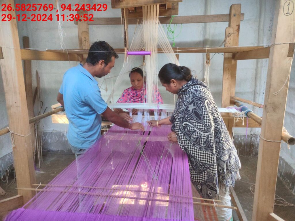 Jacquard Handloom Weaver training at IIE Incubation Centre, Jorhat, batch 25141, 29-12-2024