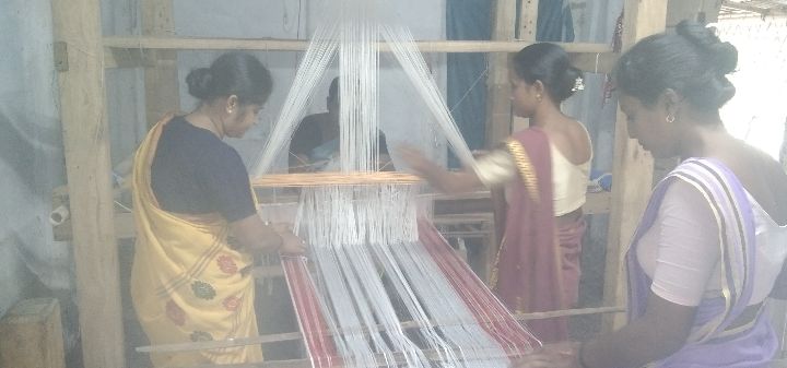 Jacquard Handloom Weaver training at IIE Incubation Centre, Jorhat, batch 35744, 14-11-2025