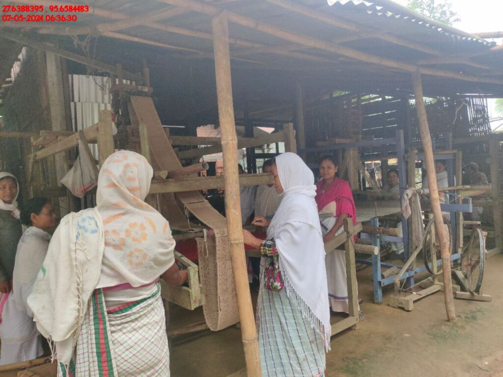 Handloom Weaver (Frame Loom) training at IIE Incubation Centre, Kakopothar, batch 21123, 07-05-2024