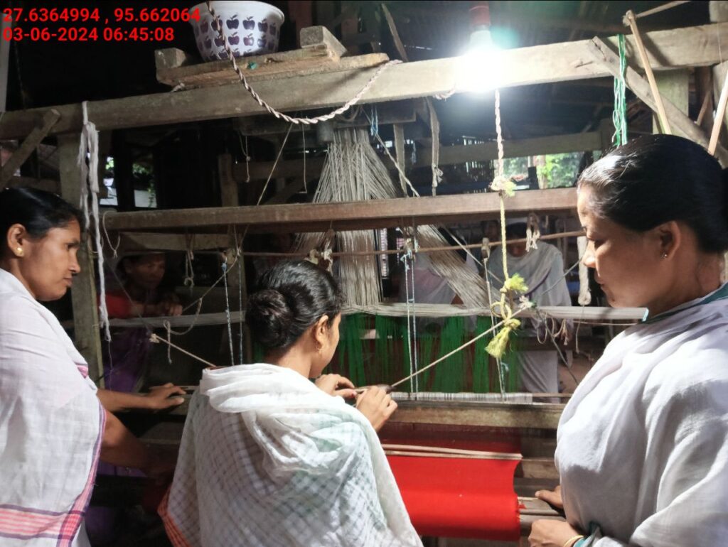 Handloom Weaver (Frame Loom) training at IIE Incubation Centre, Kakopothar, batch 21123, 03-06-2024