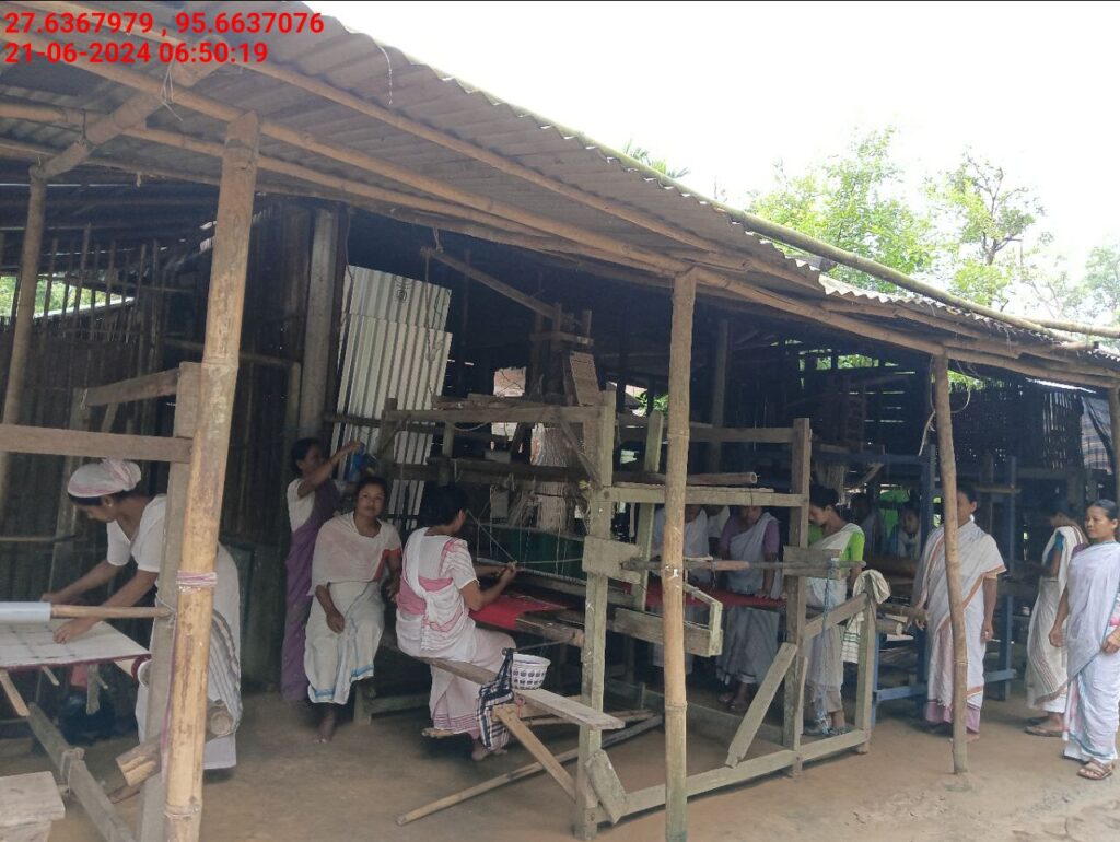 Handloom Weaver (Frame Loom) training at IIE Incubation Centre, Kakopothar, batch 21123, 21-06-2024
