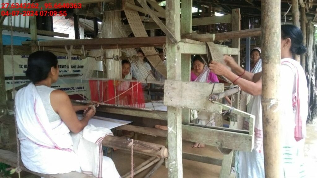 Handloom Weaver (Frame Loom) training at IIE Incubation Centre, Kakopothar, batch 21123, 04-07-2024