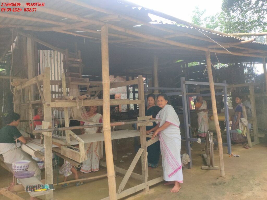 Handloom Weaver (Frame Loom) training at IIE Incubation Centre, Kakopothar, batch 21124, 09-04-2024