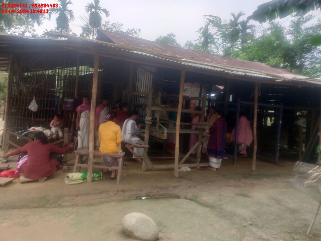 Handloom Weaver (Frame Loom) training at IIE Incubation Centre, Kakopothar, batch 21125, 03-04-2024