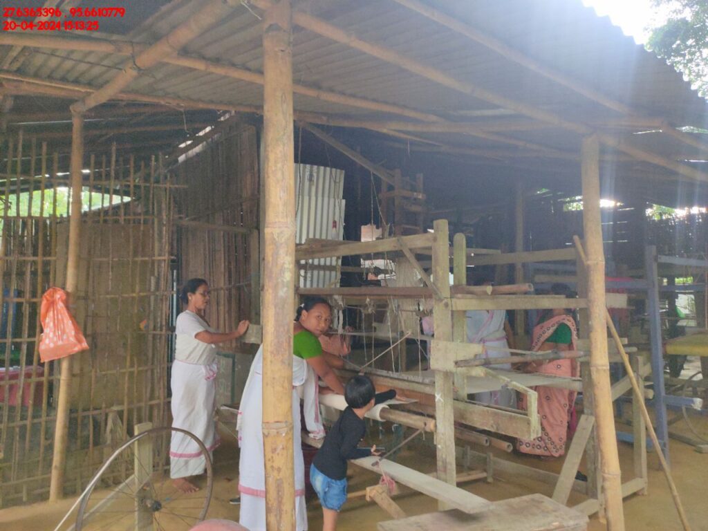 Handloom Weaver (Frame Loom) training at IIE Incubation Centre, Kakopothar, batch 21125, 20-04-2024