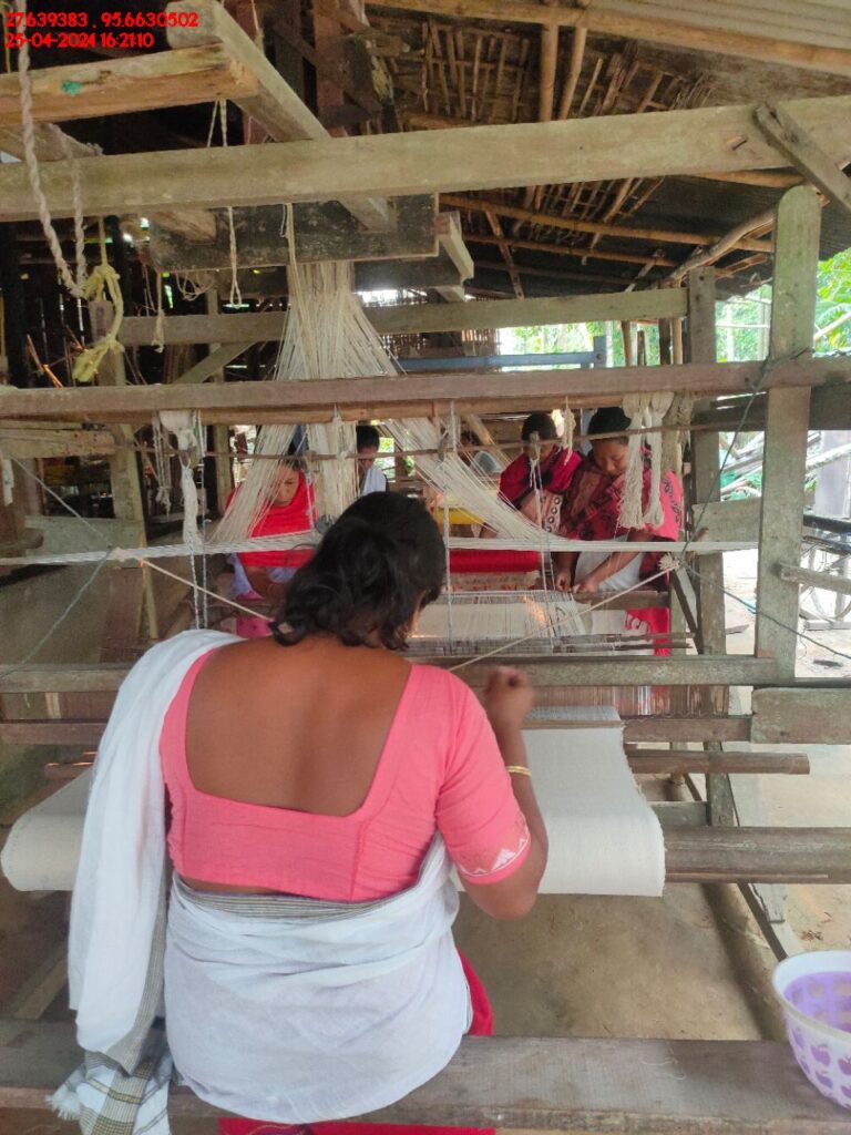 Handloom Weaver (Frame Loom) training at IIE Incubation Centre, Kakopothar, batch 21125, 25-04-2024
