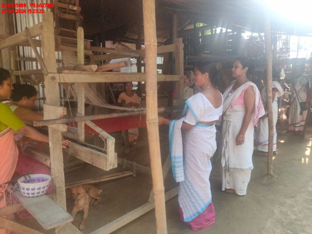 Handloom Weaver (Frame Loom) training at IIE Incubation Centre, Kakopothar, batch 21125, 27-04-2024