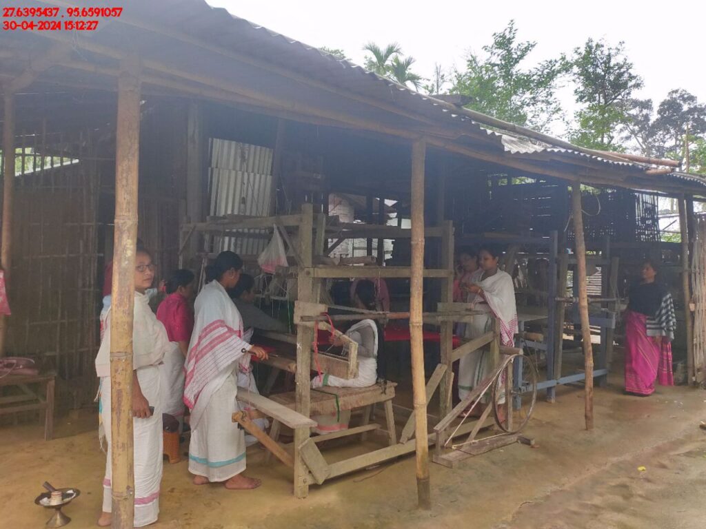 Handloom Weaver (Frame Loom) training at IIE Incubation Centre, Kakopothar, batch 21125, 30-04-2024