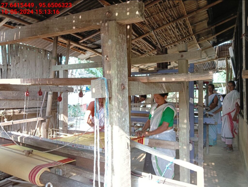 Handloom Weaver (Frame Loom) training at IIE Incubation Centre, Kakopothar, batch 21125, 16-05-2024