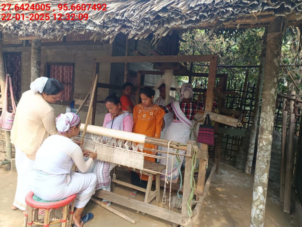 Handloom Weaver (Frame Loom) training at IIE Incubation Centre, Kakopothar, batch 25423, 22-01-2025