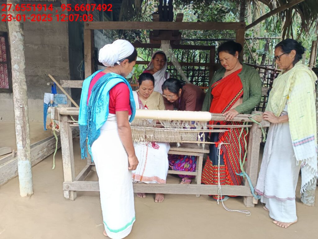 Handloom Weaver (Frame Loom) training at IIE Incubation Centre, Kakopothar, batch 25423, 23-01-2025