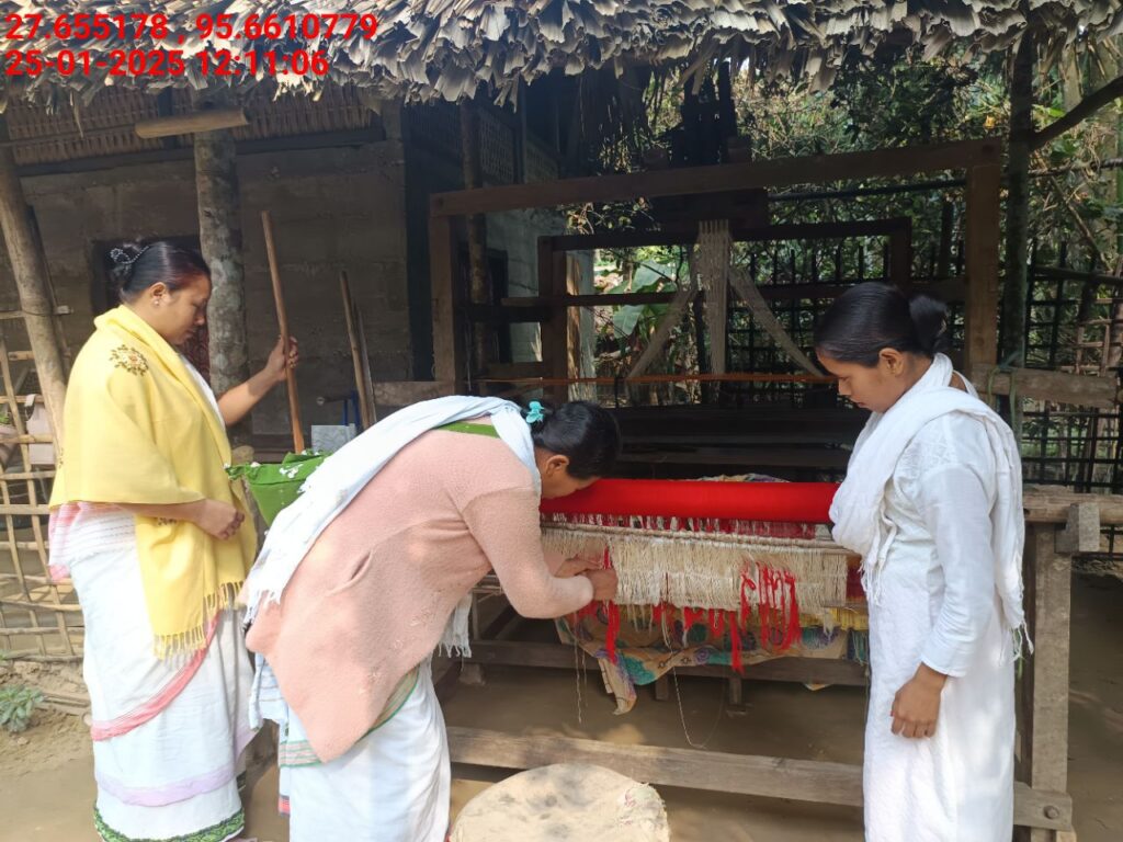 Handloom Weaver (Frame Loom) training at IIE Incubation Centre, Kakopothar, batch 25423, 25-01-2025