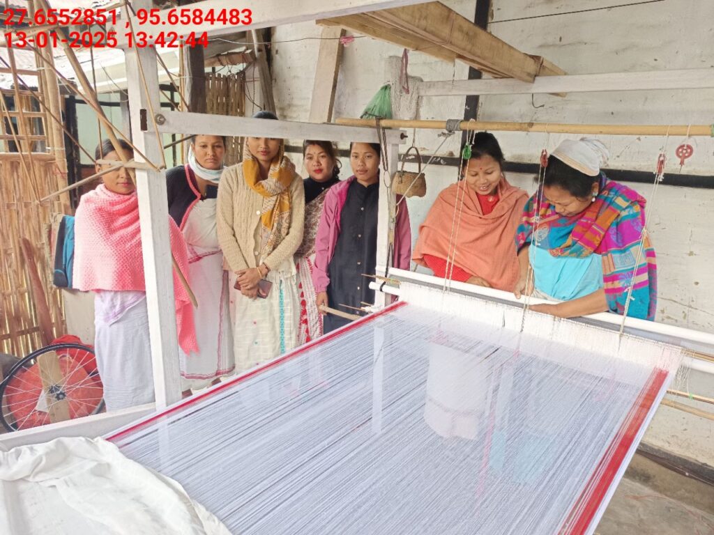 Handloom Weaver (Frame Loom) training at IIE Incubation Centre, Kakopothar, batch 25424, 13-01-2025