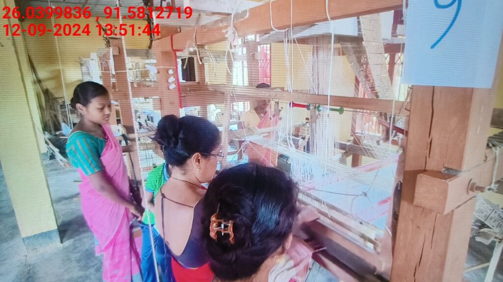 Handloom Weaver (Frame Loom) training at IIE Incubation Centre, Kalitakuchi, batch 23643, 12-09-2024