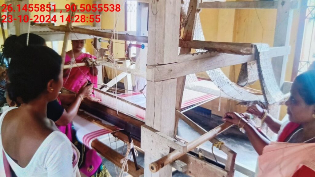 Handloom Weaver (Frame Loom) training at IIE Incubation Centre, Kalitakuchi, batch 23643, 23-10-2024
