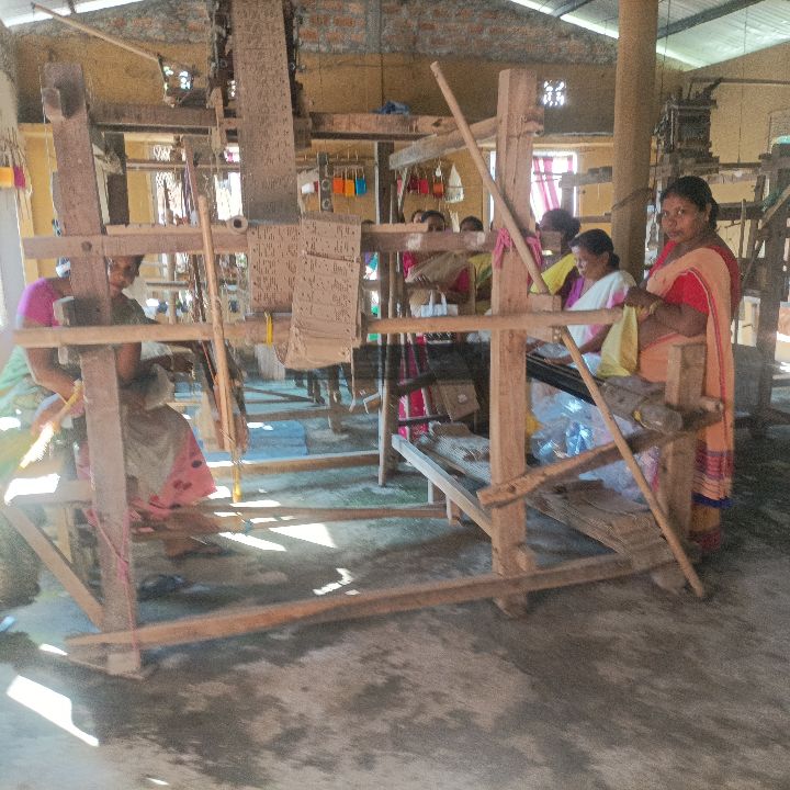 Handloom Weaver (Frame Loom) training at IIE Incubation Centre, Kalitakuchi, batch 38563, 26-11-2025