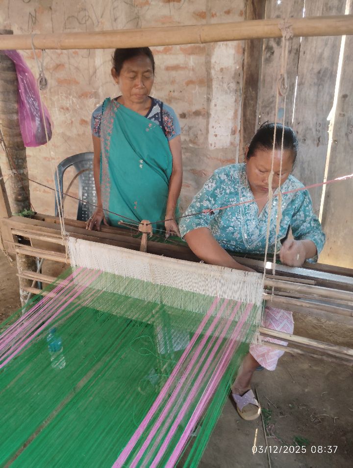 Handloom Weaver (Frame Loom) training at IIE Incubation Centre, Karbi Anglong, batch 37241, 03-12-2025