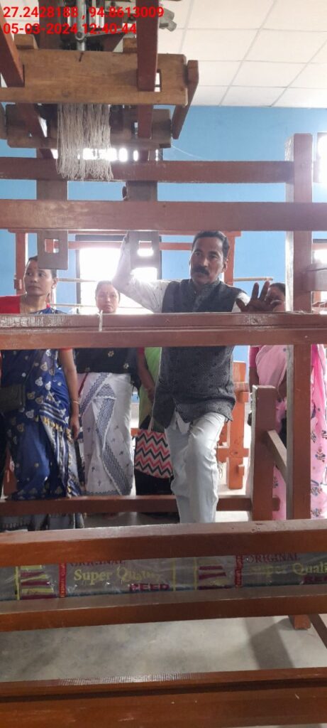 Handloom Weaver (Frame Loom) training at IIE Incubation Centre, Nahazar, batch 20394, 05-03-2024