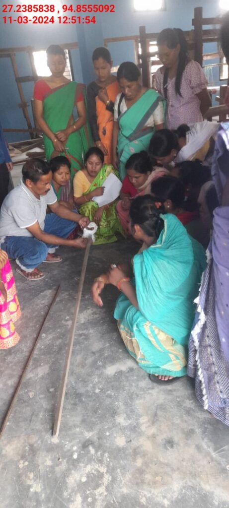 Handloom Weaver (Frame Loom) training at IIE Incubation Centre, Nahazar, batch 20394, 11-03-2024