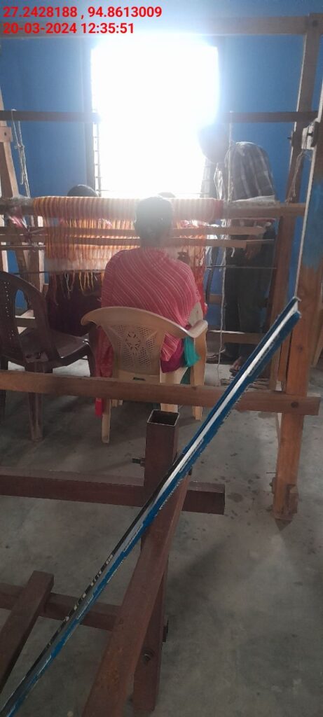 Handloom Weaver (Frame Loom) training at IIE Incubation Centre, Nahazar, batch 20394, 20-03-2024