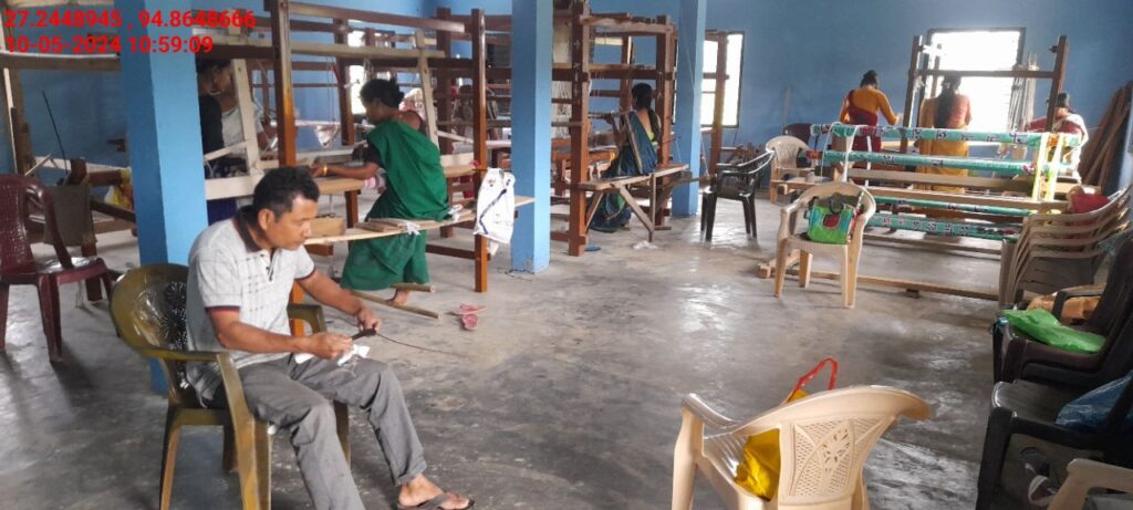 Handloom Weaver (Frame Loom) training at IIE Incubation Centre, Nahazar, batch 20394, 10-05-2024