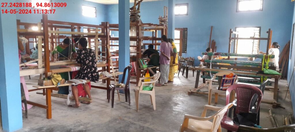 Handloom Weaver (Frame Loom) training at IIE Incubation Centre, Nahazar, batch 20394, 14-05-2024