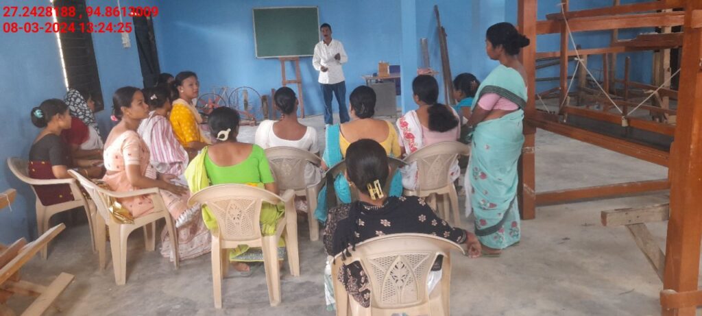 Handloom Weaver (Frame Loom) training at IIE Incubation Centre, Nahazar, batch 20623, 08-03-2024