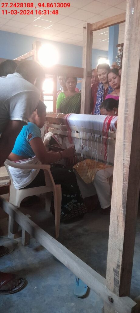 Handloom Weaver (Frame Loom) training at IIE Incubation Centre, Nahazar, batch 20623, 11-03-2024