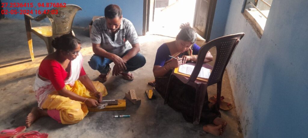 Handloom Weaver (Frame Loom) training at IIE Incubation Centre, Nahazar, batch 20623, 02-05-2024