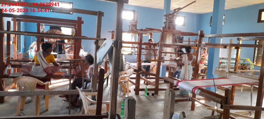 Handloom Weaver (Frame Loom) training at IIE Incubation Centre, Nahazar, batch 20623, 24-05-2024