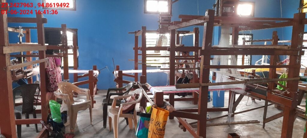 Handloom Weaver (Frame Loom) training at IIE Incubation Centre, Nahazar, batch 20623, 01-06-2024