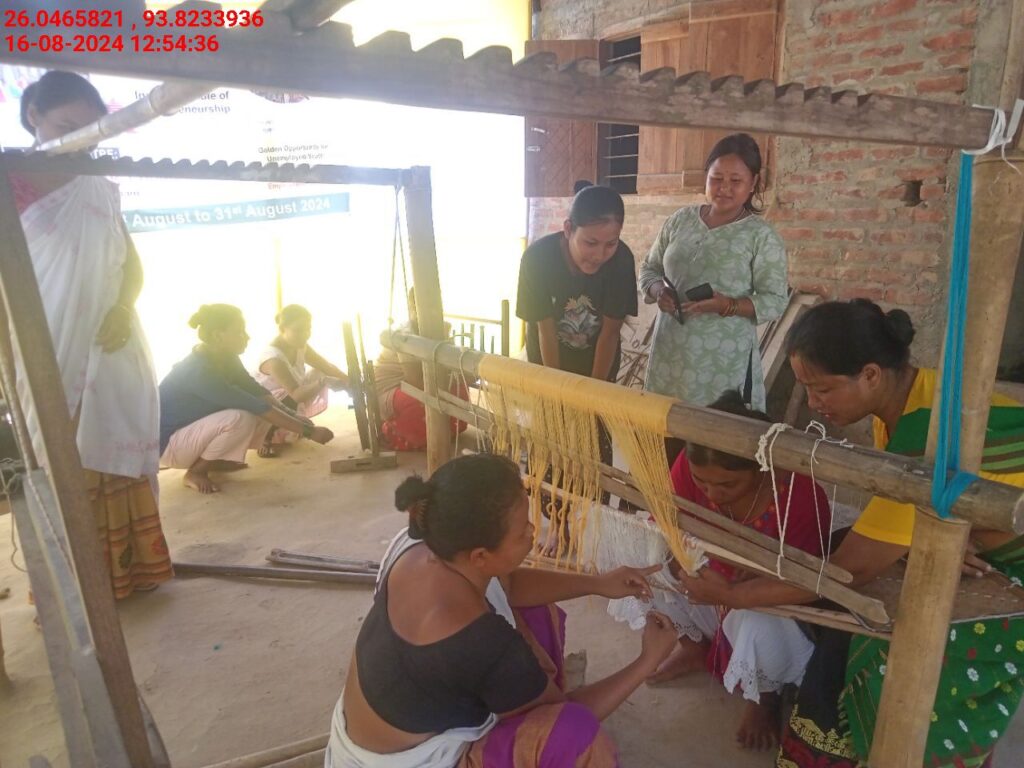 Handloom Weaver (Frame Loom) training at IIE Incubation Centre, Sarupathar, batch 23021, 16-08-2024