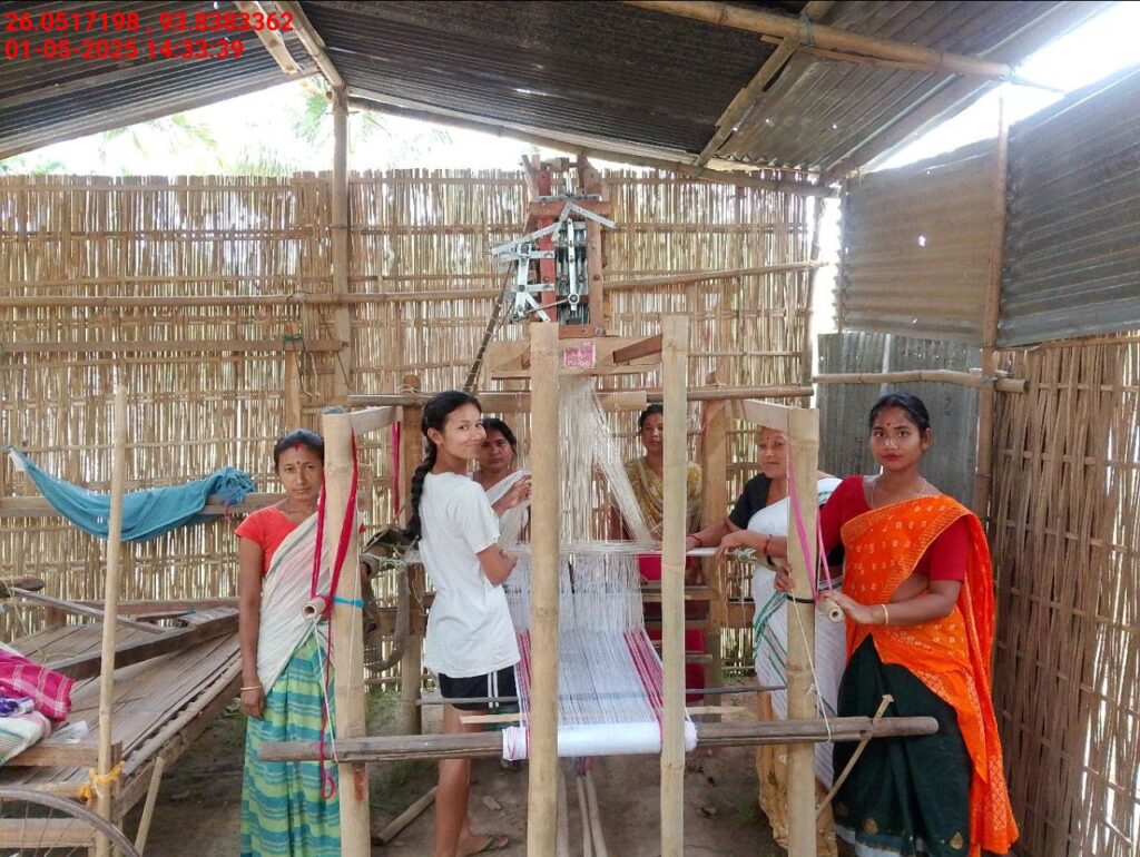 Silk Handloom Weaver training at IIE Incubation Centre, Sarupathar, batch 28857, 01-05-2025