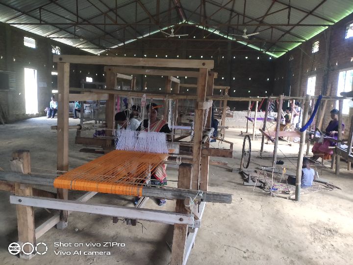 Silk Handloom Weaver training at IIE Incubation Centre, Sarupathar, batch 33115, 04-10-2025
