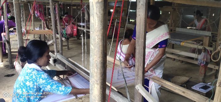 Silk Handloom Weaver training at IIE Incubation Centre, Sarupathar, batch 33345, 15-09-2025