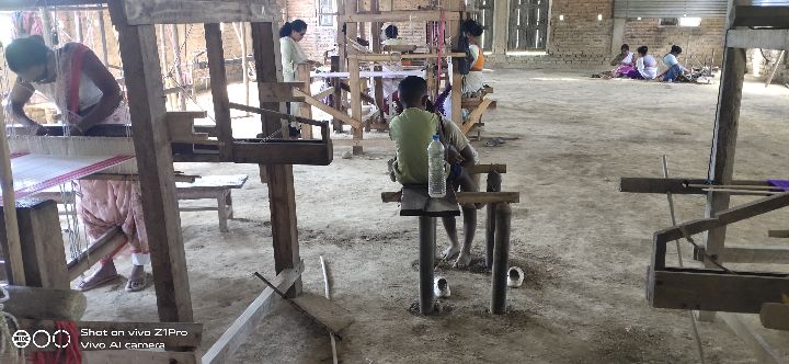 Silk Handloom Weaver training at IIE Incubation Centre, Sarupathar, batch 33345, 27-09-2025